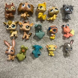 Littlest Pet Shop Lot of 15 LPS